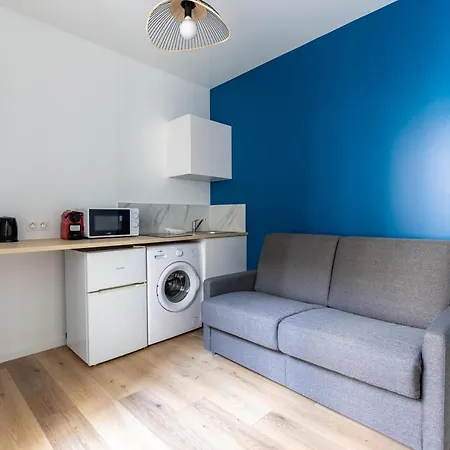 Homesuitehome Montmartre/moulinrouge Studio Apartment